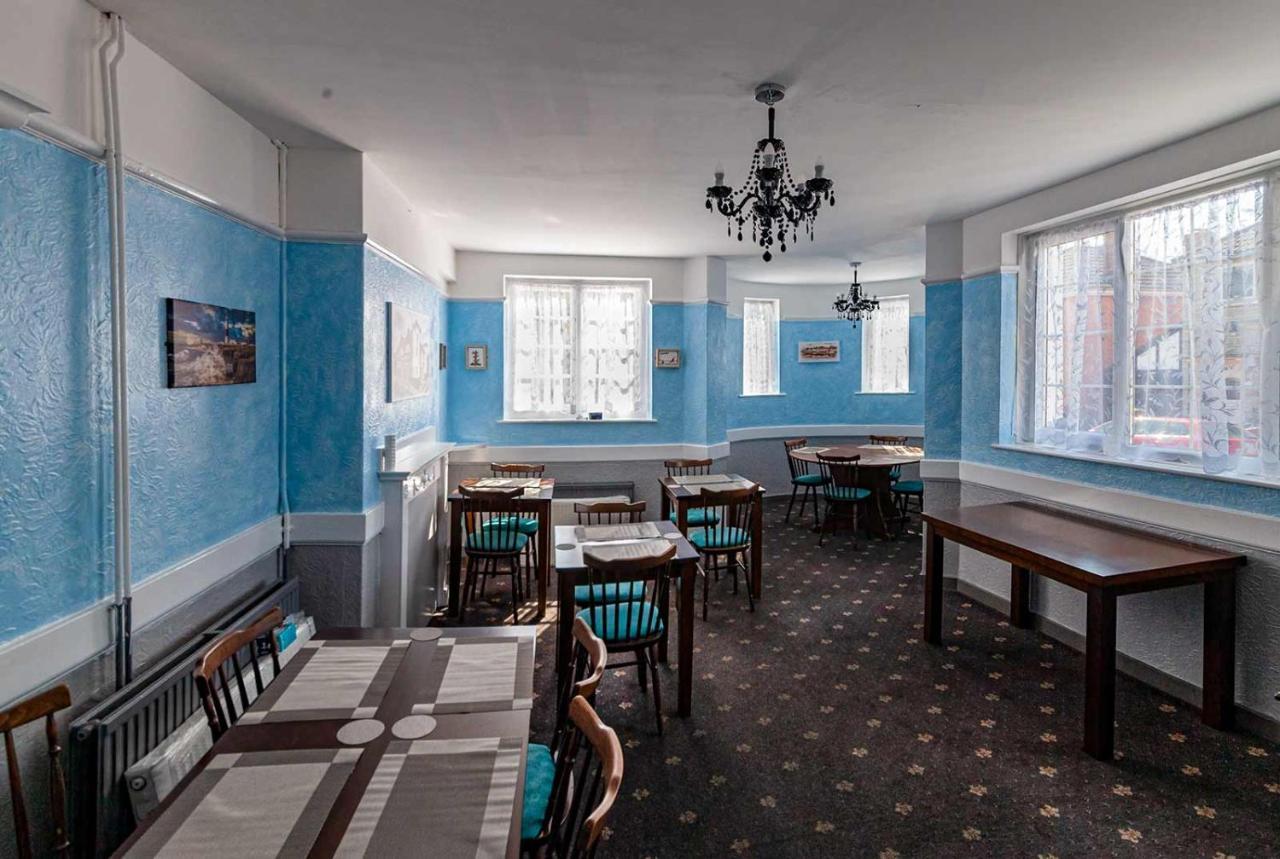 The Old Castle Hotel Weymouth Bagian luar foto